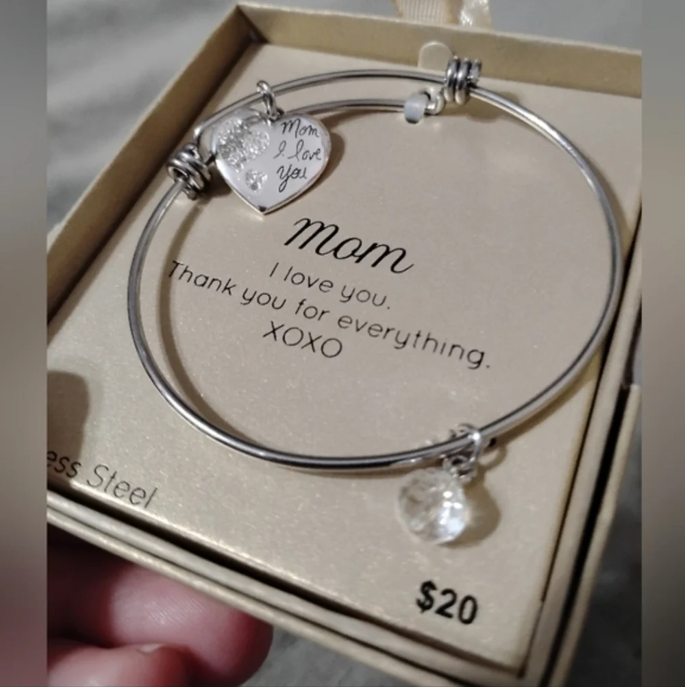Mom Charm Bracelet I Heart Love Mom Thank You Stainless Steel Silver Gift NWT